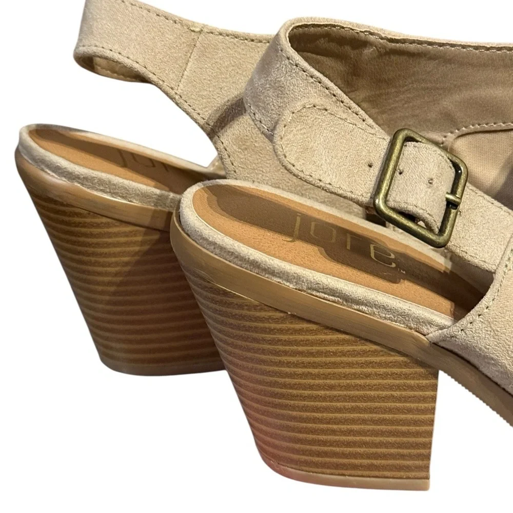 Jorē Beige Suede Block Heel Slingback Sandals Size 7